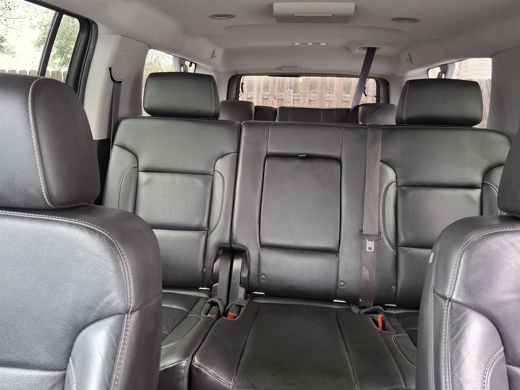 2015 Chevrolet Suburban LTZ - Photo 7